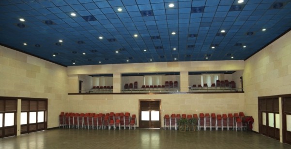 Indoor-auditorium-cooling